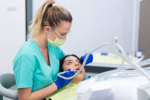 Best Emergency Gum Treatment in Crystal, MN